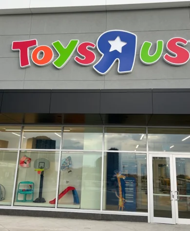 Toys”R”Us / Scarborough Town Center